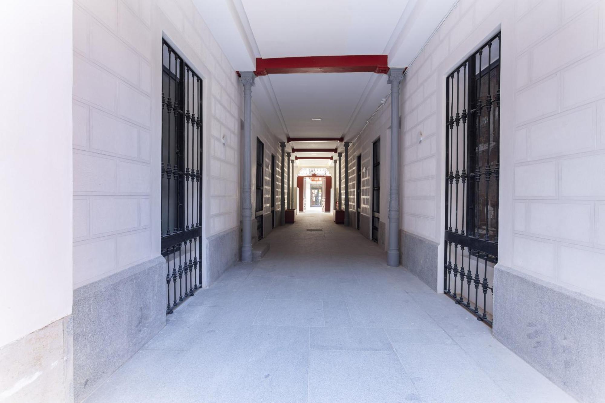 Bellas Artes En Madrid Exterior photo